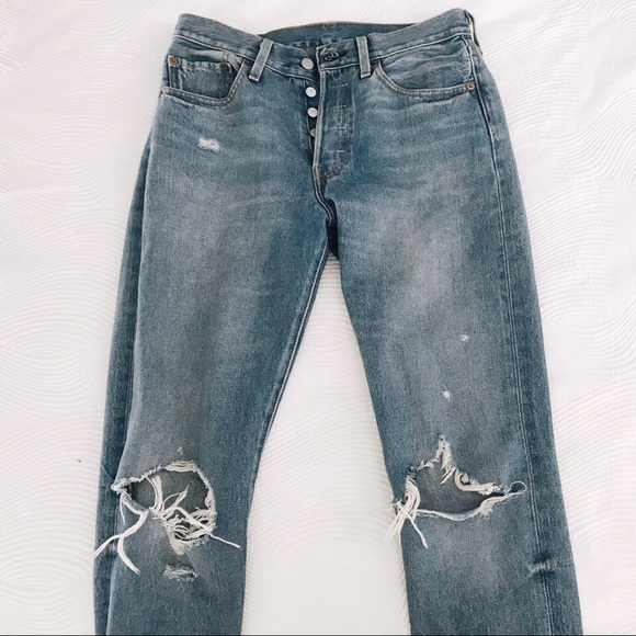 SOLD! Levis 501 Jeans - Picture 1 of 4